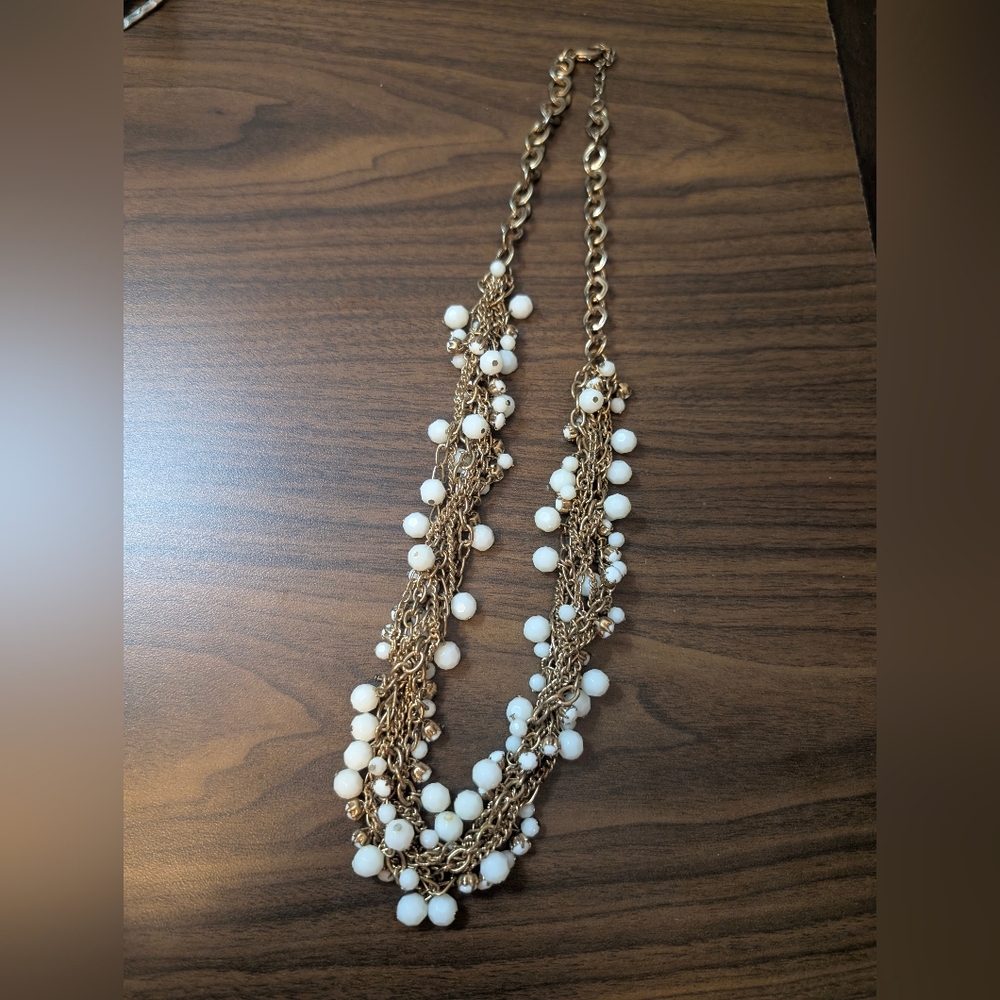 Chic Gold and White Beaded Necklace